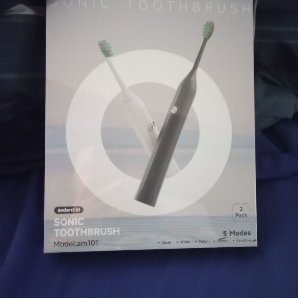 Electric toothbrush brand-new still in box